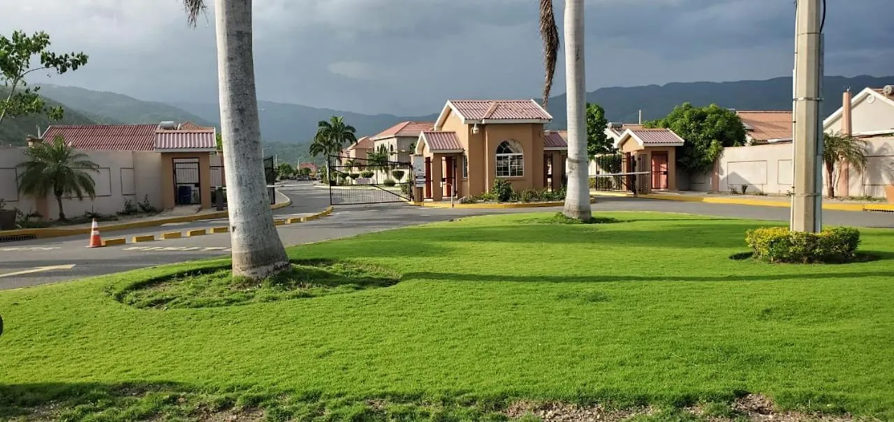 Finest Accommodation Caymanas House # 16 Ellis Caymanas 0*,  Jamaica